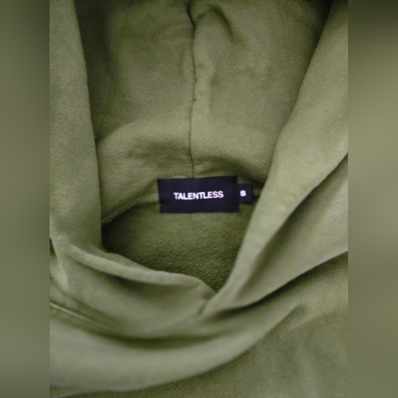 TALENTLESS Cedar Green Heavyweight Hoodie Small - Picture 4 of 4